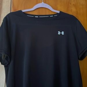 Women’s Under Armour  SS Run shirt Size XL